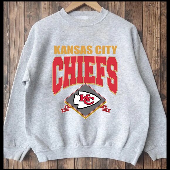 Kansas City Chiefs Sweatshirt, Kansas City Chiefs Football Shirts Unisex - Picture 2 of 2
